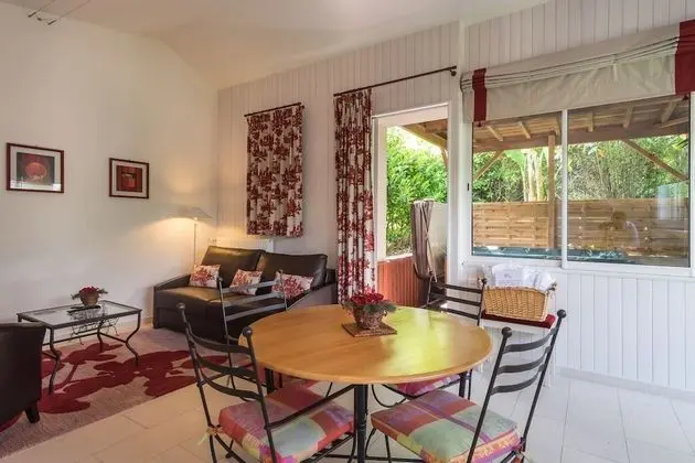 Comfort Kır Evi, 1 Yatak Odası, Sıcak Su Havuzu
