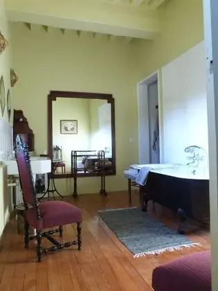 Üç Kişilik Oda, Bahçe Manzaralı