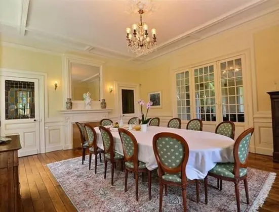 Süit, Bahçe Manzaralı