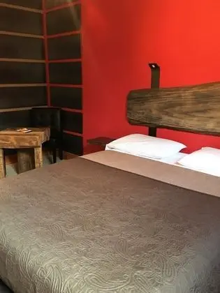 Superior Oda, 1 Büyük (Queen) Boy Yatak