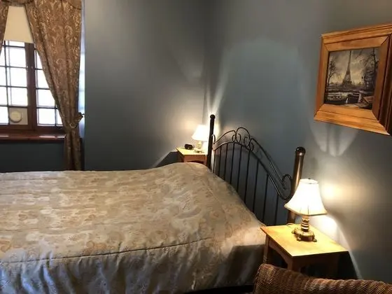 Traditional Süit, Şömine