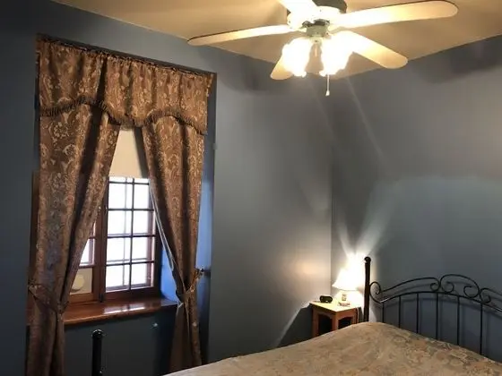 Traditional Süit, Şömine