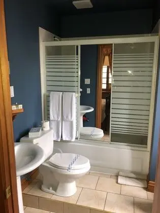 Traditional Süit, Şömine