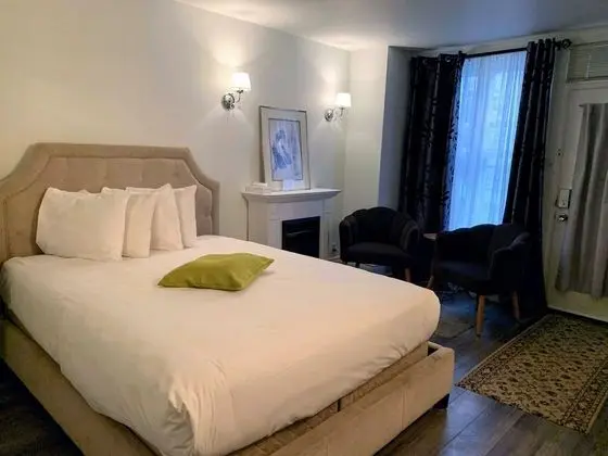 Superior Tek Büyük Yataklı Oda