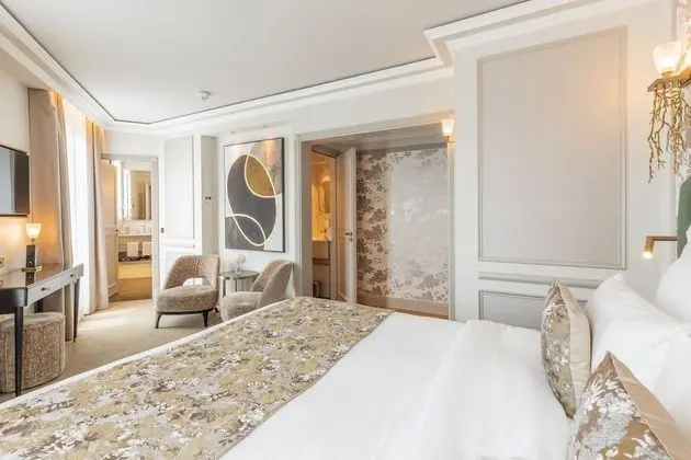 Deluxe Oda, Balkon