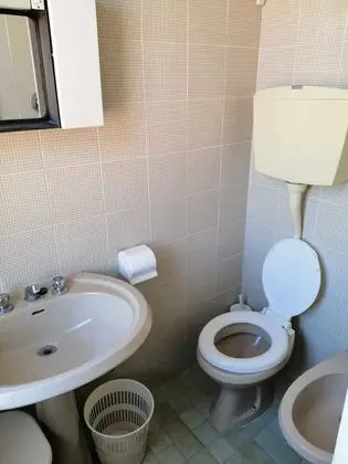Tek Kişilik Oda, 1 Tek Kişilik Yatak
