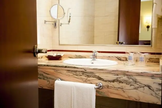 İki Ayrı Yataklı Oda