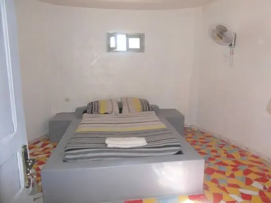 Classic Tek Büyük Yataklı Oda