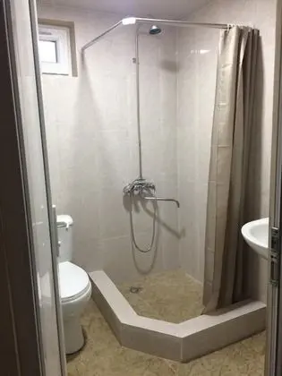Standard Dört Kişilik Oda, Birden Çok Yatak, Ortak Banyo