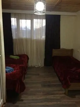 Standard Üç Kişilik Oda, 3 Tek Kişilik Yatak