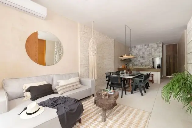 Apart Daire, 6 Yatak Odası (2 Separate)