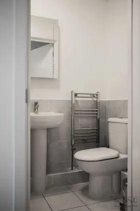 Apart Daire, 2 Yatak Odası, Sigara İçilmez (Apt 5)