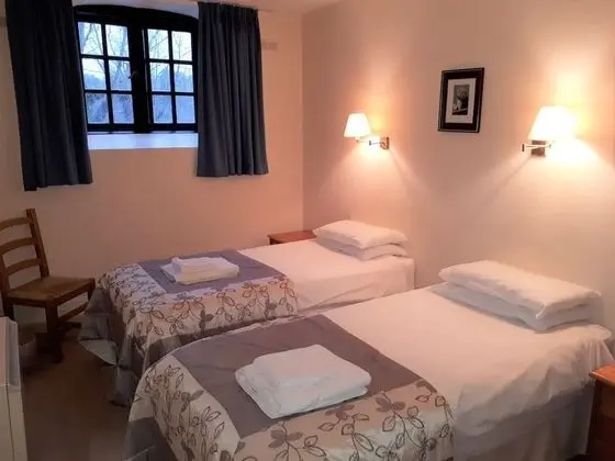 Kır Evi, Banyolu/Duşlu (Sittaford Tor )