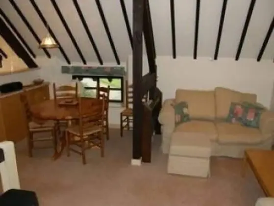 Kır Evi, Banyolu/Duşlu (Sittaford Tor )