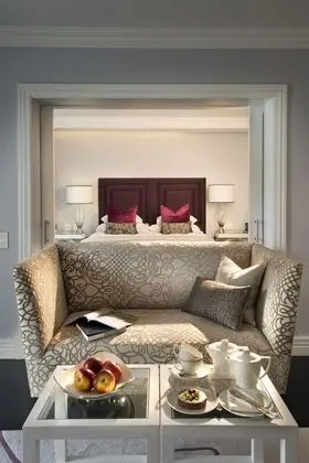 Classic Süit (Homewood King Bed Double)