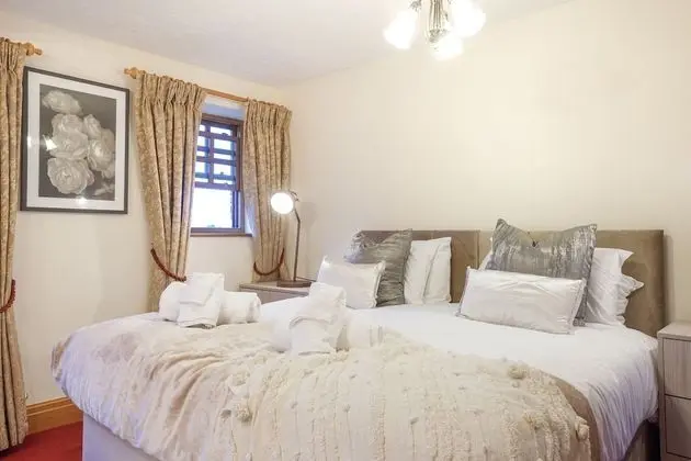 Premium Ev, Özel Banyo, Bahçe Manzaralı (Manor House Farm)