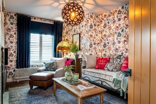 Tek Büyük Yataklı Oda (Apartment)