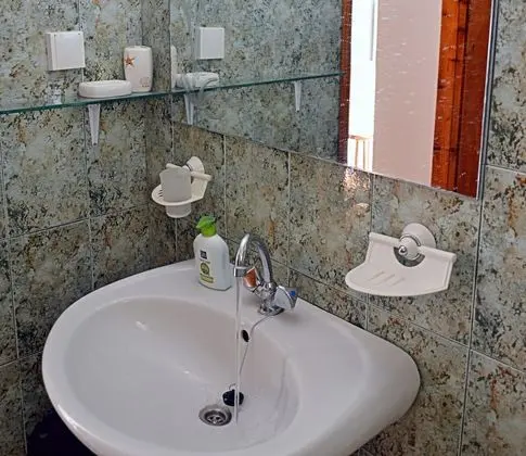 Apart Daire, 2 Yatak Odası, Veranda, Zemin Kat