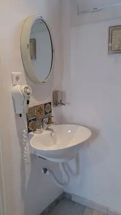 Deluxe Dört Kişilik Oda, Zemin Kat