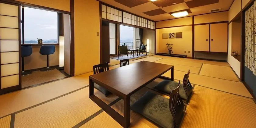 Traditional Oda, Sigara İçilmez (JPN Style, Party, UMINOZA, Universal )