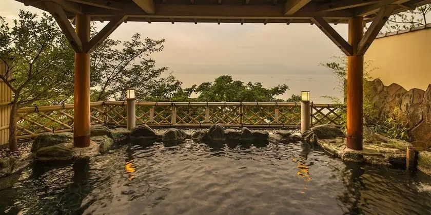 Traditional Oda, Sigara İçilmez (JPN Style, Party, UMINOZA, Universal )