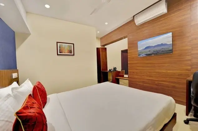 Deluxe Oda, Şehir Manzaralı (Queen)