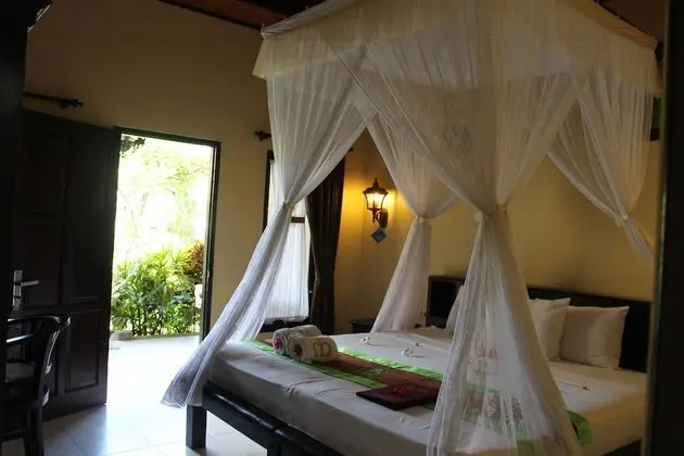 Standard AC Room, With Hot Shower
