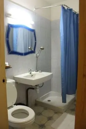 Standard Tek Büyük Yataklı Oda, 1 Çift Kişilik Yatak, Sigara İçilmez, Avlu Manzaralı
