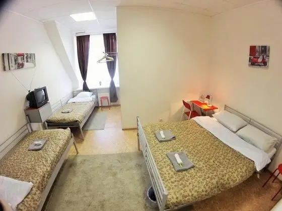 Dört Kişilik Oda, 1 Yatak Odası