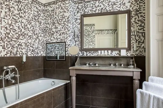 Junior Süit (Mansart)