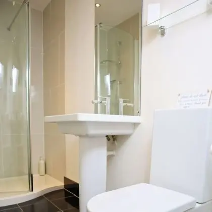 Luxury Tek Büyük veya İki Ayrı Yataklı Oda, Banyolu/Duşlu, Deniz Manzaralı (Double or Twin Sea View)