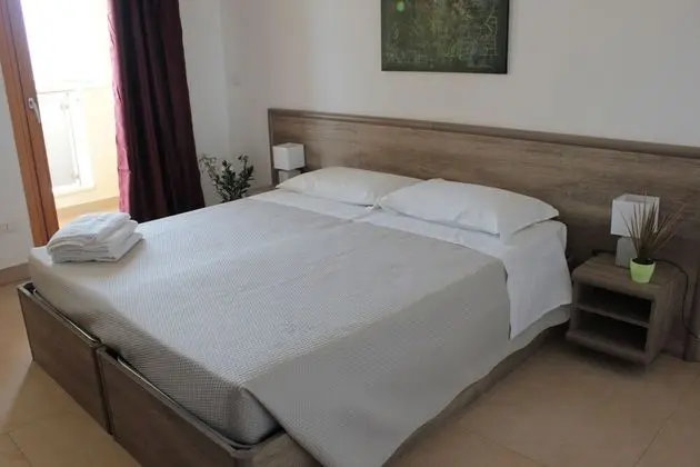 Superior Tek Büyük veya İki Ayrı Yataklı Oda