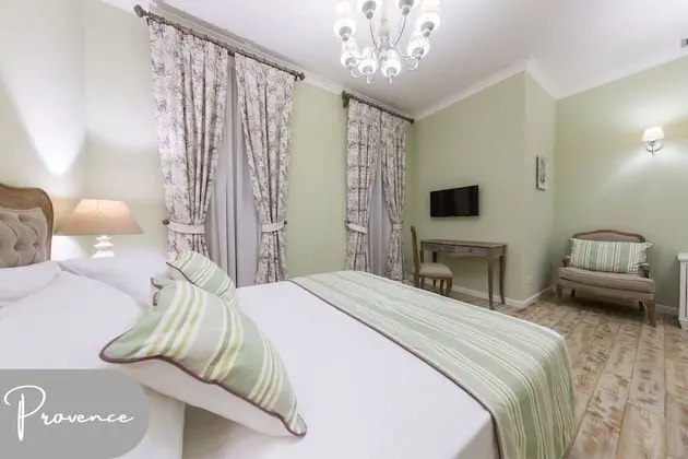 Mansion Deluxe