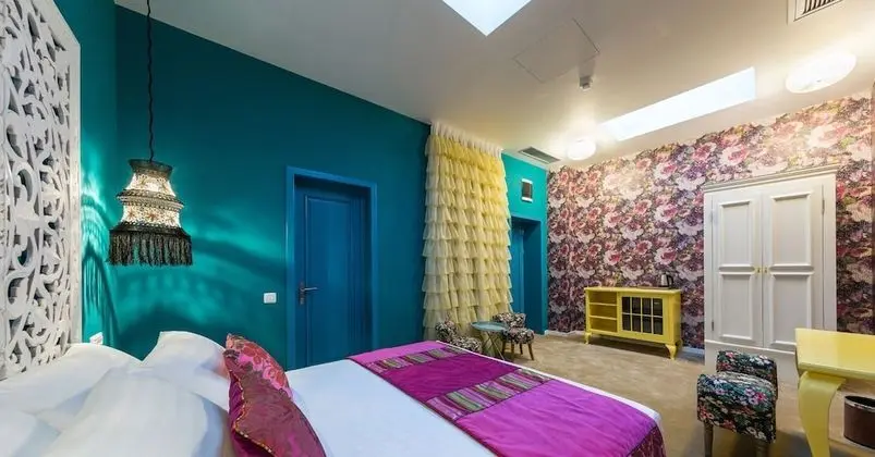 Mansion Deluxe