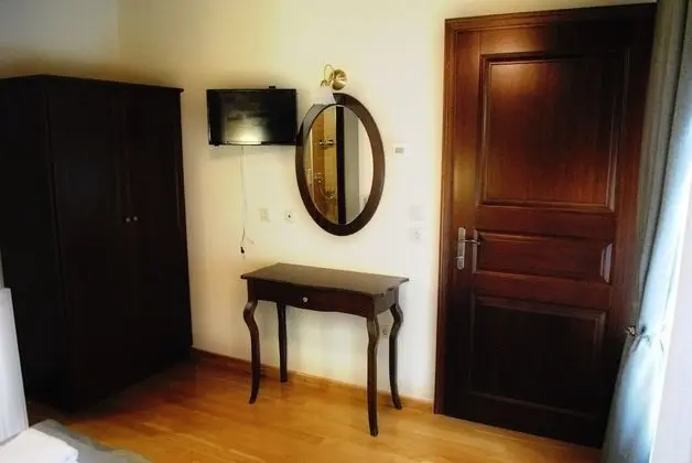 Tek Büyük Yataklı Oda