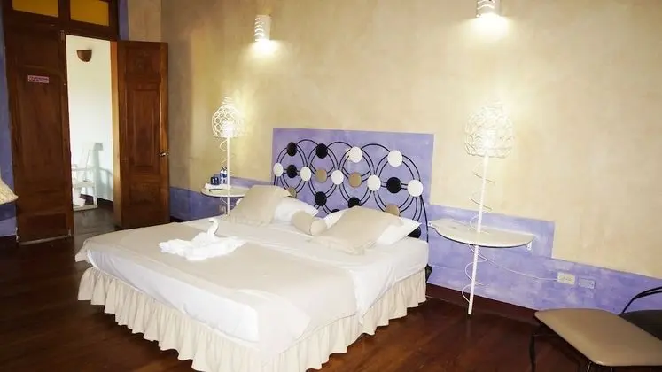 Deluxe Üç Kişilik Oda