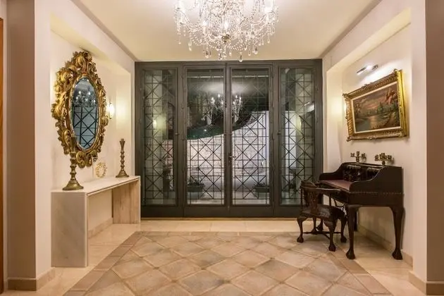 Villa, 5 Yatak Odası, Deniz Manzaralı