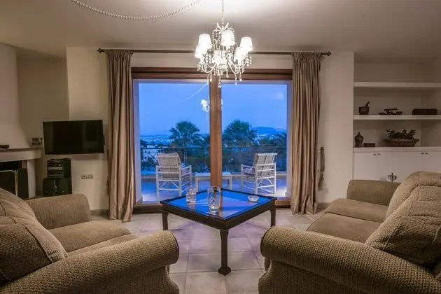Villa, 5 Yatak Odası, Deniz Manzaralı