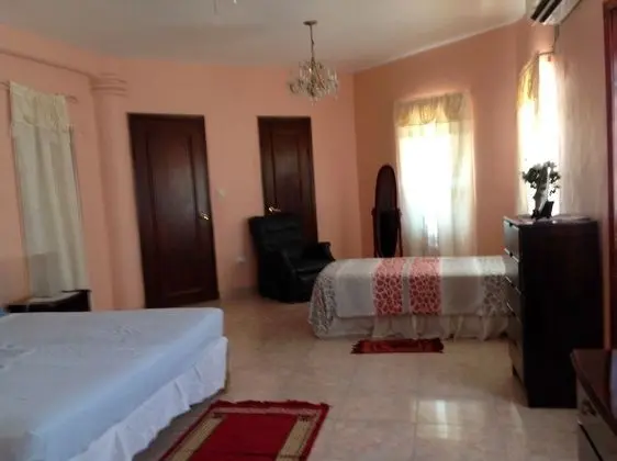 Rosy Room