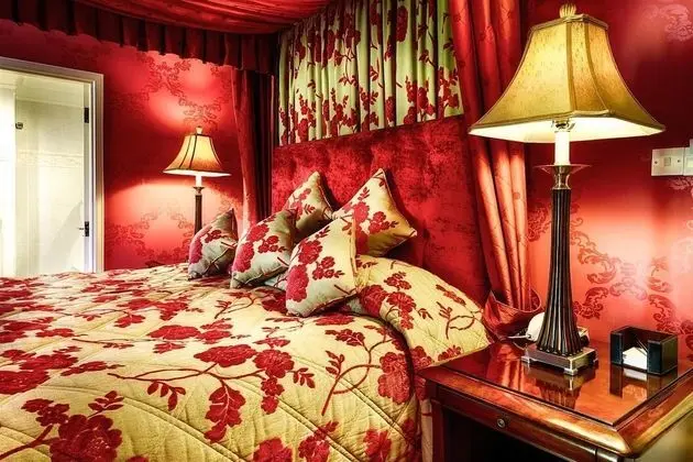 Superior Tek Büyük Yataklı Oda, Banyolu/Duşlu (Four Poster)