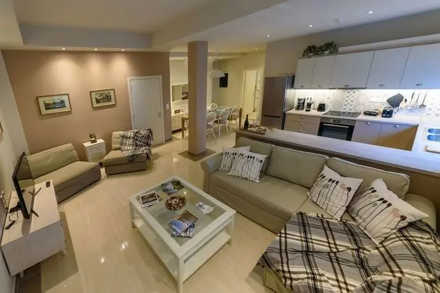 Deluxe Apart Daire, 3 Yatak Odası, Kişiye Özel Havuzlu, Zemin Kat
