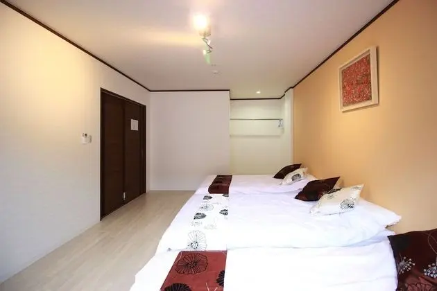 Oda, Sigara İçilmez (Room No. 303)