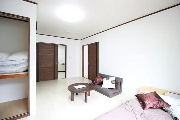 Oda, Sigara İçilmez (Room No. 303)