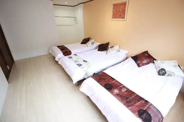 Oda, Sigara İçilmez (Room No. 303)