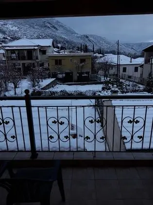 Üç Kişilik Oda, Balkon