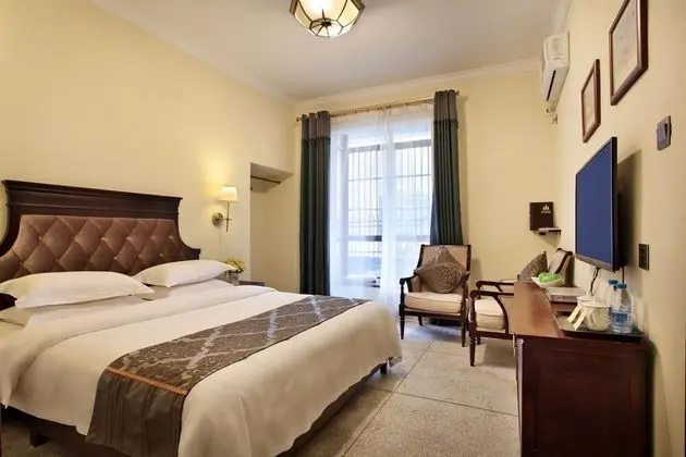 Deluxe Tek Büyük Yataklı Oda