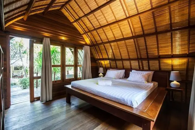 Traditional Bungalow Double