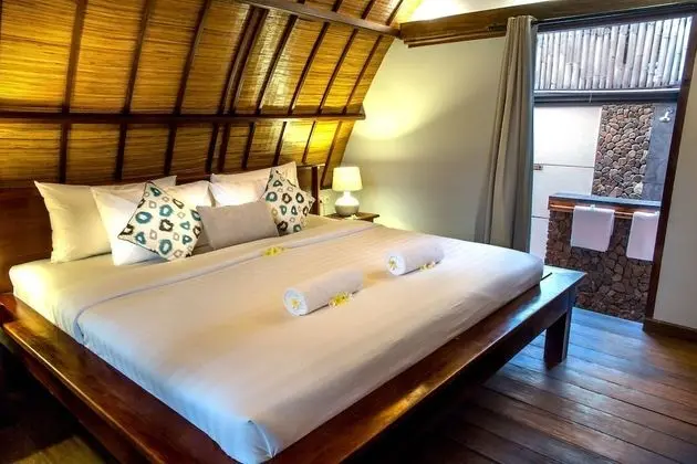 Traditional Bungalow Double