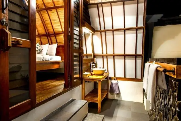 Traditional Bungalow Double