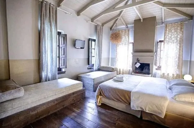 Comfort Dört Kişilik Oda